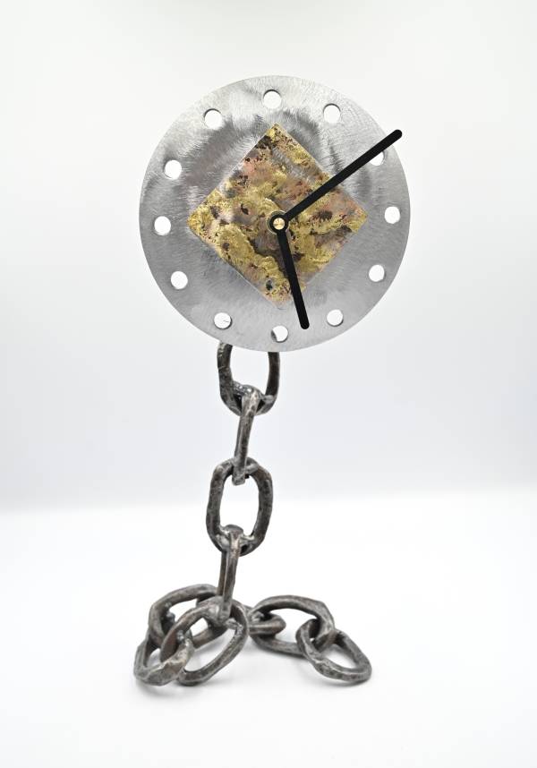 - a , metal Sculpture by Whittle Design, measuring 34 x 15 cm (H x W) £195